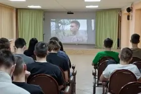 Здесь зори не тихие